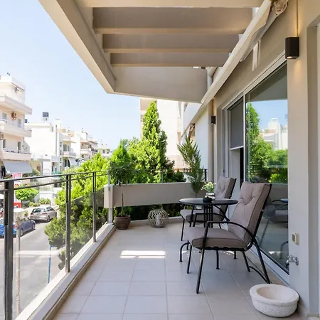 Minos Appartement *